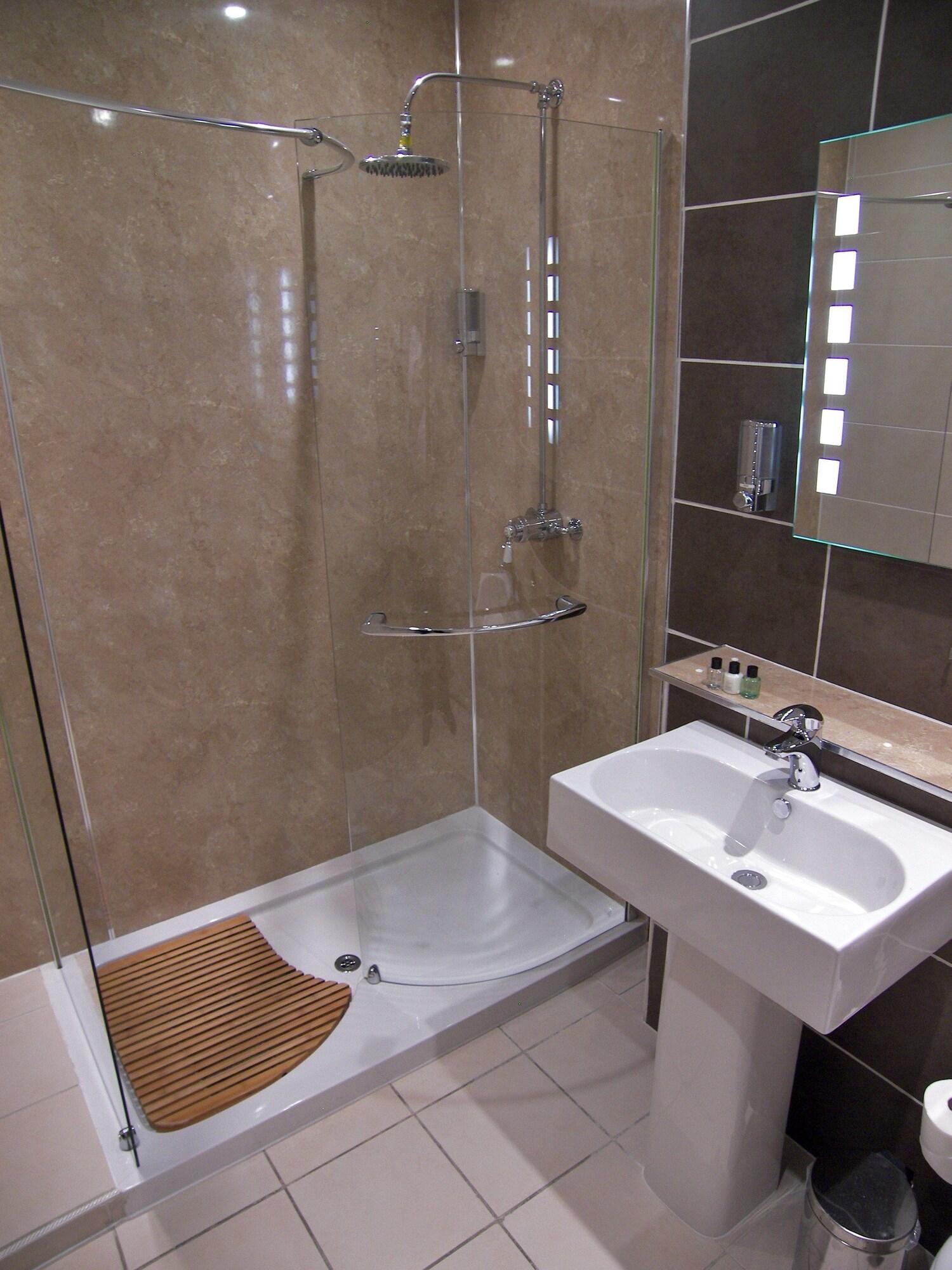 פיטלוצ'רי Rosemount Hotel מראה חיצוני תמונה
