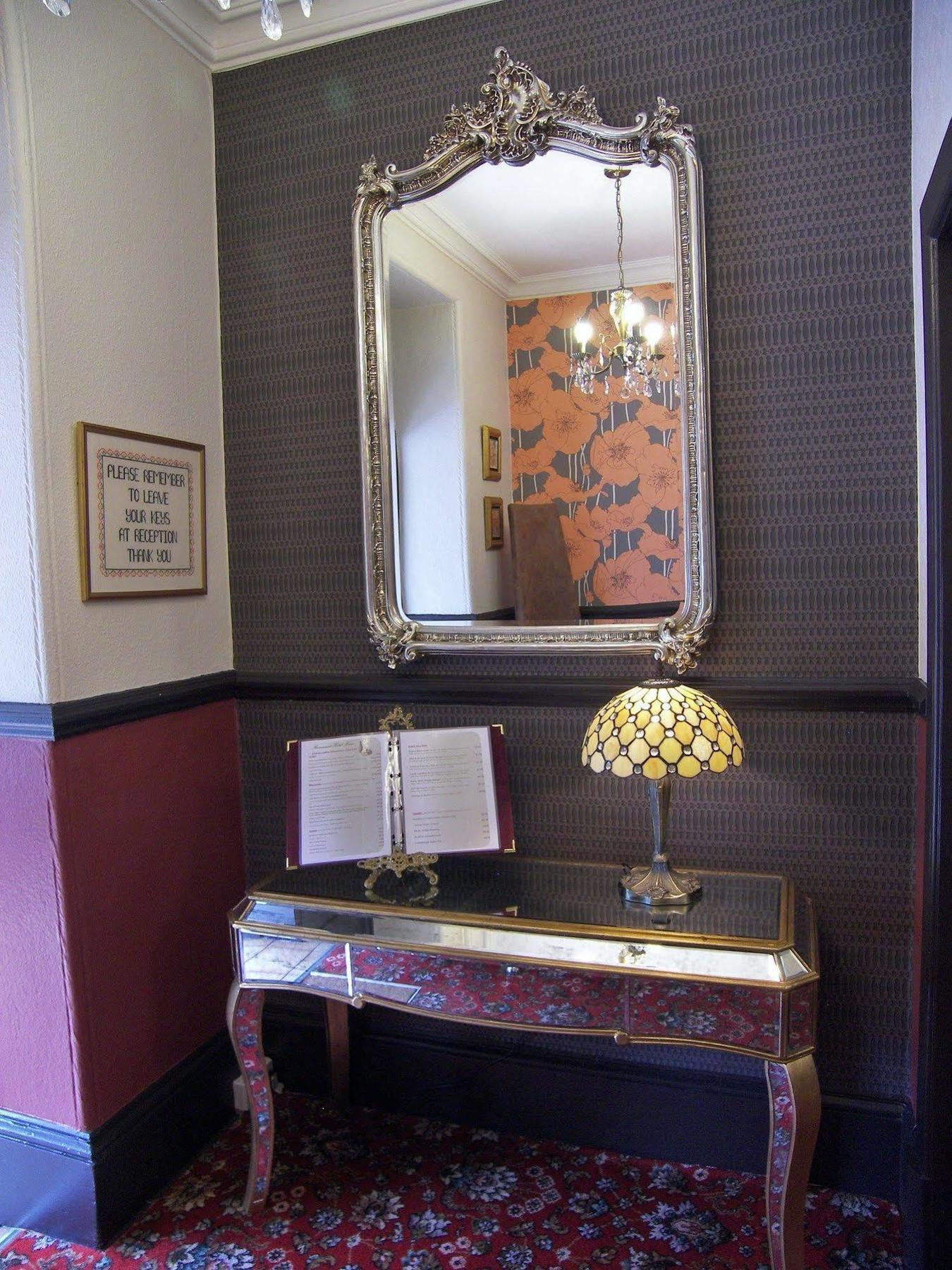 פיטלוצ'רי Rosemount Hotel מראה חיצוני תמונה