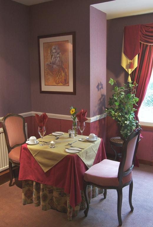 פיטלוצ'רי Rosemount Hotel מראה חיצוני תמונה
